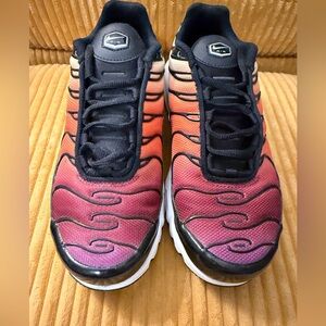 Nike Multicolor Air Sneakers Size 7.5 Women’s